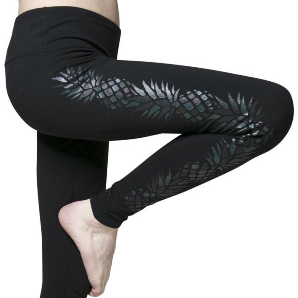 Lululemon Pineapple Wunder Under Leggings